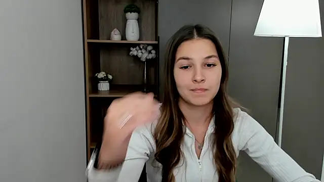 Snapshot of RobbieGarding chatting on 03.16.26 RobbieGarding online show from 03.16.26