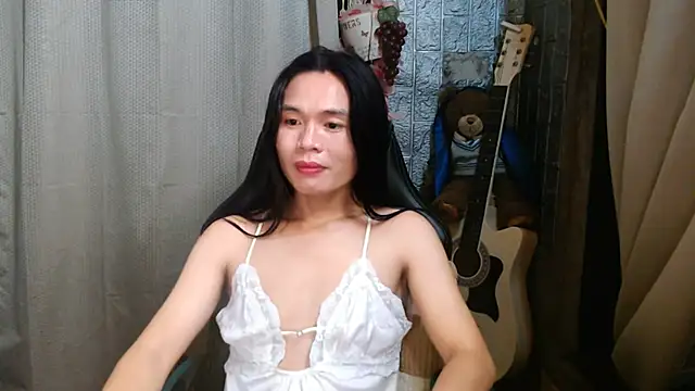 small 13 online show from 05.09.26