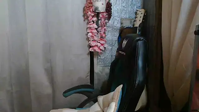 small 13 online show from 05.13.26