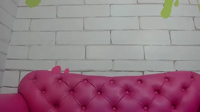 Danna Greyy online show from 04.18.26