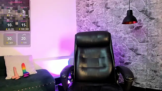 sofi wiliiams2 online show from 04.04.26