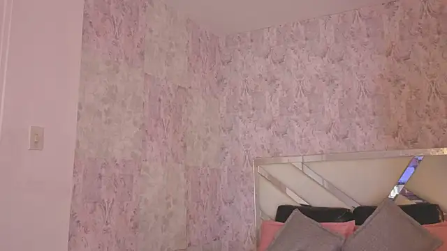 april summer  online show from 04.16.26