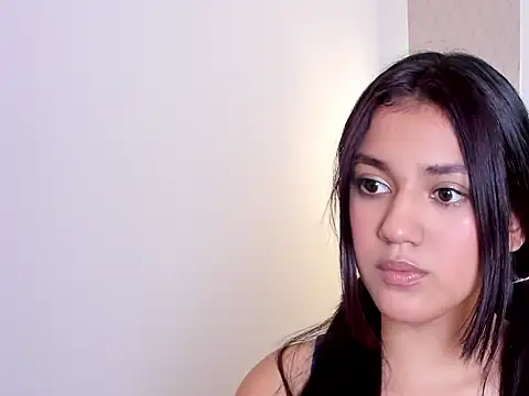 Snapshot of cristin_collins chatting on 04.09.26 cristin collins online show from 04.09.26