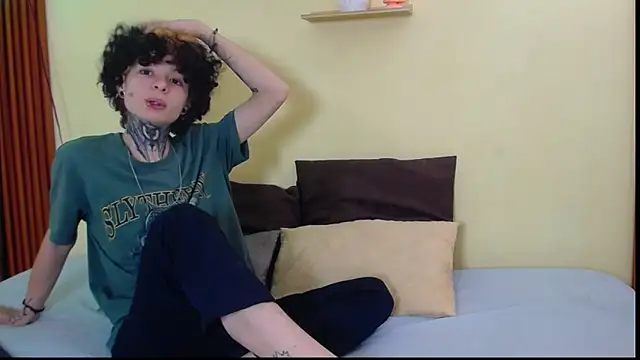 JuneBlake  online show from 03.13.26