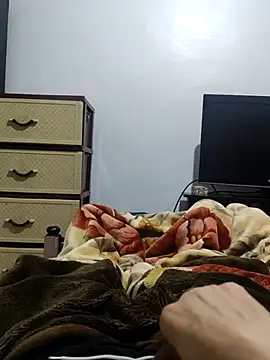 Snapshot of JoyousArray85 chatting on 03.29.26 JoyousArray85 online show from 03.29.26