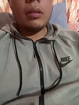 Snapshot of DanielZz69 chatting on 04.09.26 DanielZz69 online show from 04.09.26