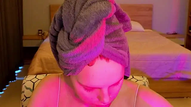 mollybossy online show from 04.02.26