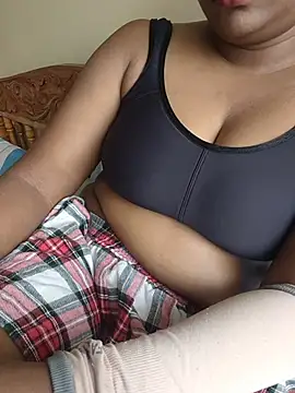 Maya-Tamil online show from 07.04.26