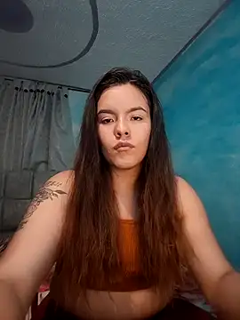 Snapshot of Estrella_2407 chatting on 03.16.26 Estrella 2407 online show from 03.16.26