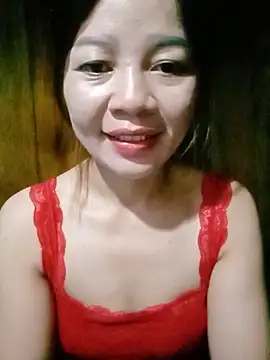 Yiyi102300 online show from 05.17.26