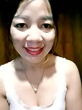 Yiyi102300 online show from 06.11.26
