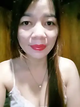 Yiyi102300 online show from 06.15.26