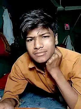 Snapshot of pandey_ji_ka_beta_hu chatting on 04.05.26 pandey ji ka beta hu online show from 04.05.26