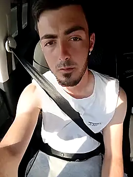 Snapshot of Gercamxxx chatting on 03.25.26 Gercamxxx online show from 03.25.26