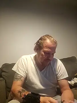 yourMasterisBored online show from 03.22.26