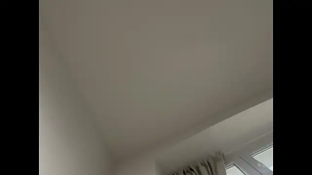 Snapshot of rommmika chatting on 03.28.26 rommmika online show from 03.28.26