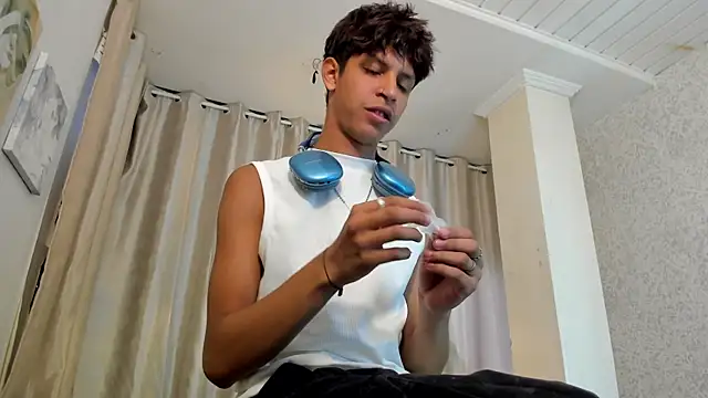 Snapshot of Ethan_qop chatting on 07.05.26 Ethan qop online show from 07.05.26