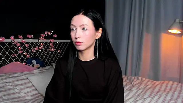Snapshot of lizaa_breeze chatting on 06.25.26 lizaa breeze online show from 06.25.26