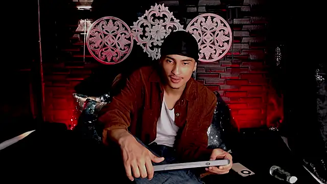 nico twink7 online show from 03.17.26