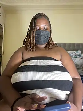 NaughtyGirl0000 online show from 05.25.26