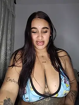 Snapshot of Mia_skyy18 chatting on 07.30.26 Mia skyy18 online show from 07.30.26