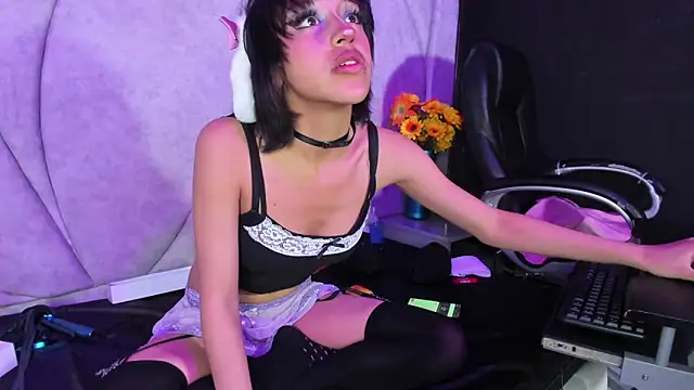 Lilit Starr online show from 05.15.26
