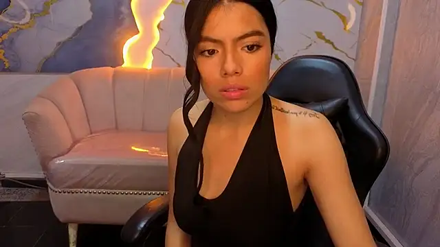  Charlottee b online show from 07.16.26