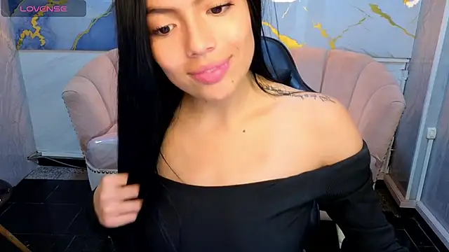  Charlottee b online show from 07.25.26