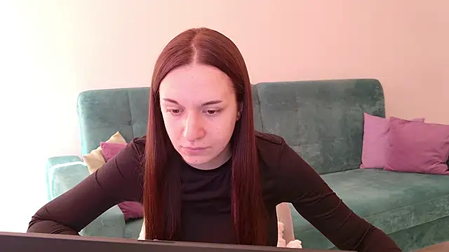 Snapshot of Ola_Queen chatting on 05.29.26 Ola Queen online show from 05.29.26