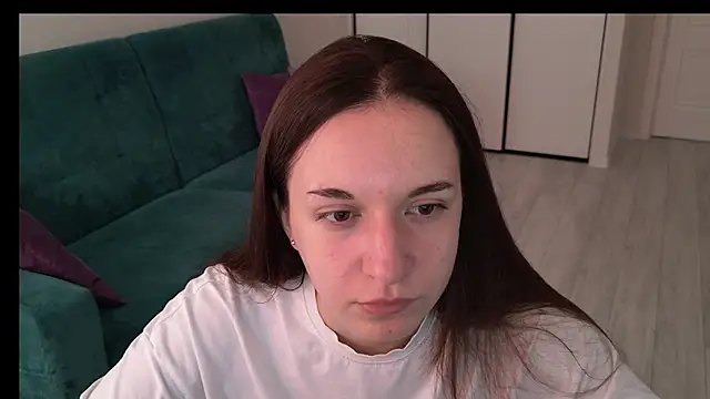Ola Queen online show from 06.30.26