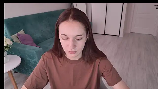 Ola Queen online show from 07.28.26