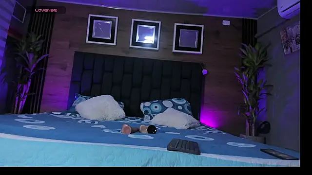 Enzoo98  online show from 03.18.26