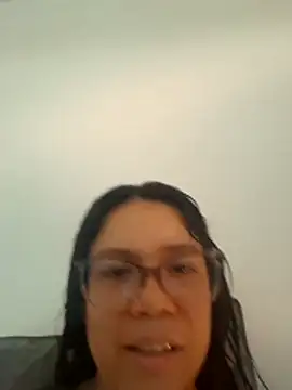 Snapshot of Aila_Phone chatting on 05.24.26 Aila Phone online show from 05.24.26