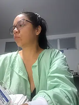 Snapshot of Aila_Phone chatting on 06.05.26 Aila Phone online show from 06.05.26