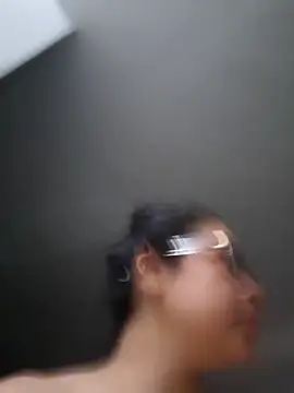 Snapshot of Aila_Phone chatting on 06.11.26 Aila Phone online show from 06.11.26