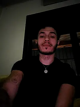 Snapshot of Thewildaliii0 chatting on 04.24.26 Thewildaliii0 online show from 04.24.26