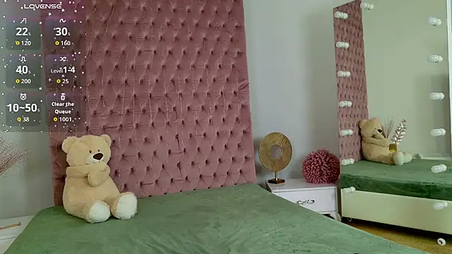 Eloises online show from 06.07.26