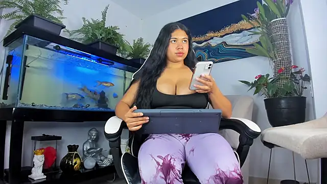 lia lovelly01 online show from 06.13.26