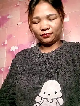 Snapshot of maymay121 chatting on 05.11.26 maymay121 online show from 05.11.26