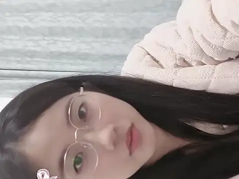 Snapshot of MIAOMIAO-666 chatting on 03.29.26 MIAOMIAO-666 online show from 03.29.26