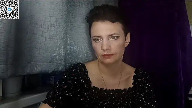 HotMamaQueen234 online show from 05.16.26