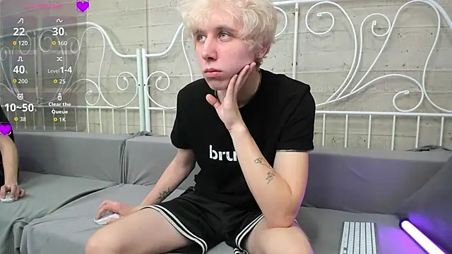 Snapshot of JustinByrd chatting on 05.20.26 JustinByrd online show from 05.20.26