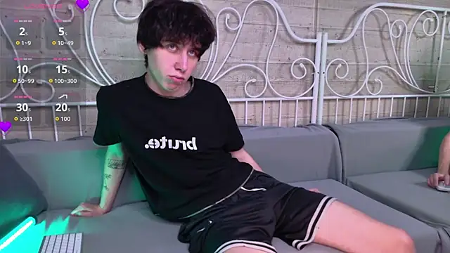 Snapshot of JustinByrd chatting on 05.30.26 JustinByrd online show from 05.30.26