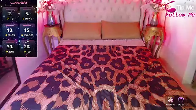 Snapshot of YourAsianGoddess chatting on 11.14.25 YourAsianGoddess online show from 11.14.25