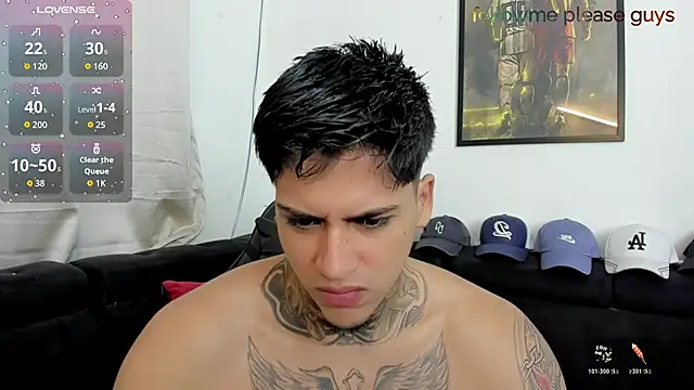 Snapshot of sweetlatinoboy chatting on 05.24.26 sweetlatinoboy online show from 05.24.26