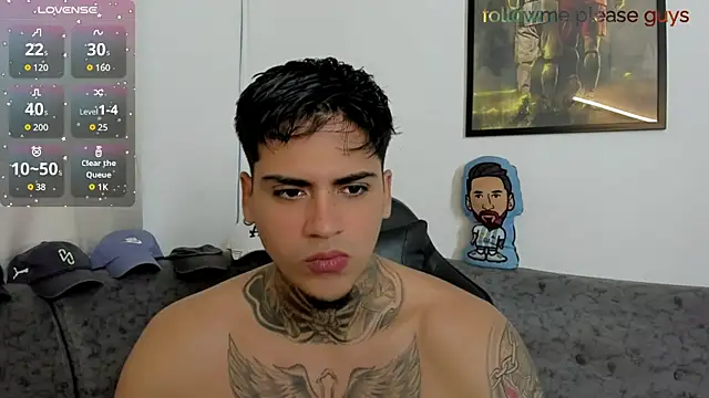 Snapshot of sweetlatinoboy chatting on 06.21.26 sweetlatinoboy online show from 06.21.26