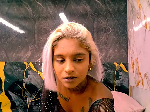 Snapshot of indian_barbie chatting on 03.23.26 indian barbie online show from 03.23.26