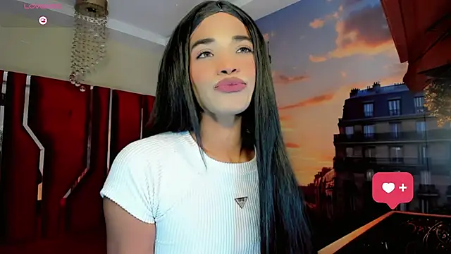 Snapshot of Paola_Delfino chatting on 05.16.26 Paola Delfino online show from 05.16.26