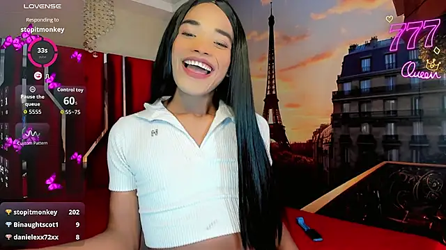 Snapshot of Paola_Delfino chatting on 05.17.26 Paola Delfino online show from 05.17.26