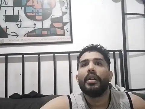 Snapshot of Yokitox chatting on 03.20.26 Yokitox online show from 03.20.26